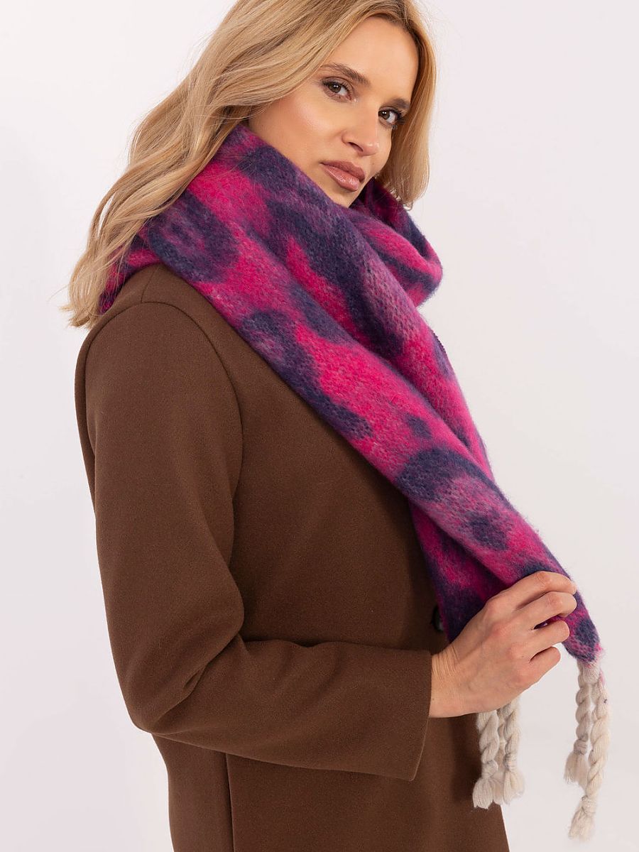 Shawl model 205963 AT-1