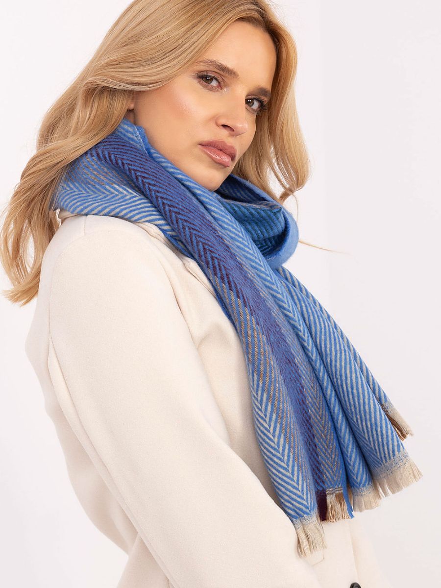 Shawl model 206040 AT-1