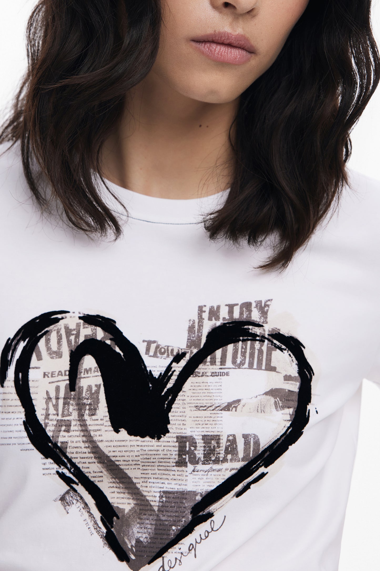 DESIGUAL WOMEN'S SHORT-SLEEVE T-SHIRT WHITE-2