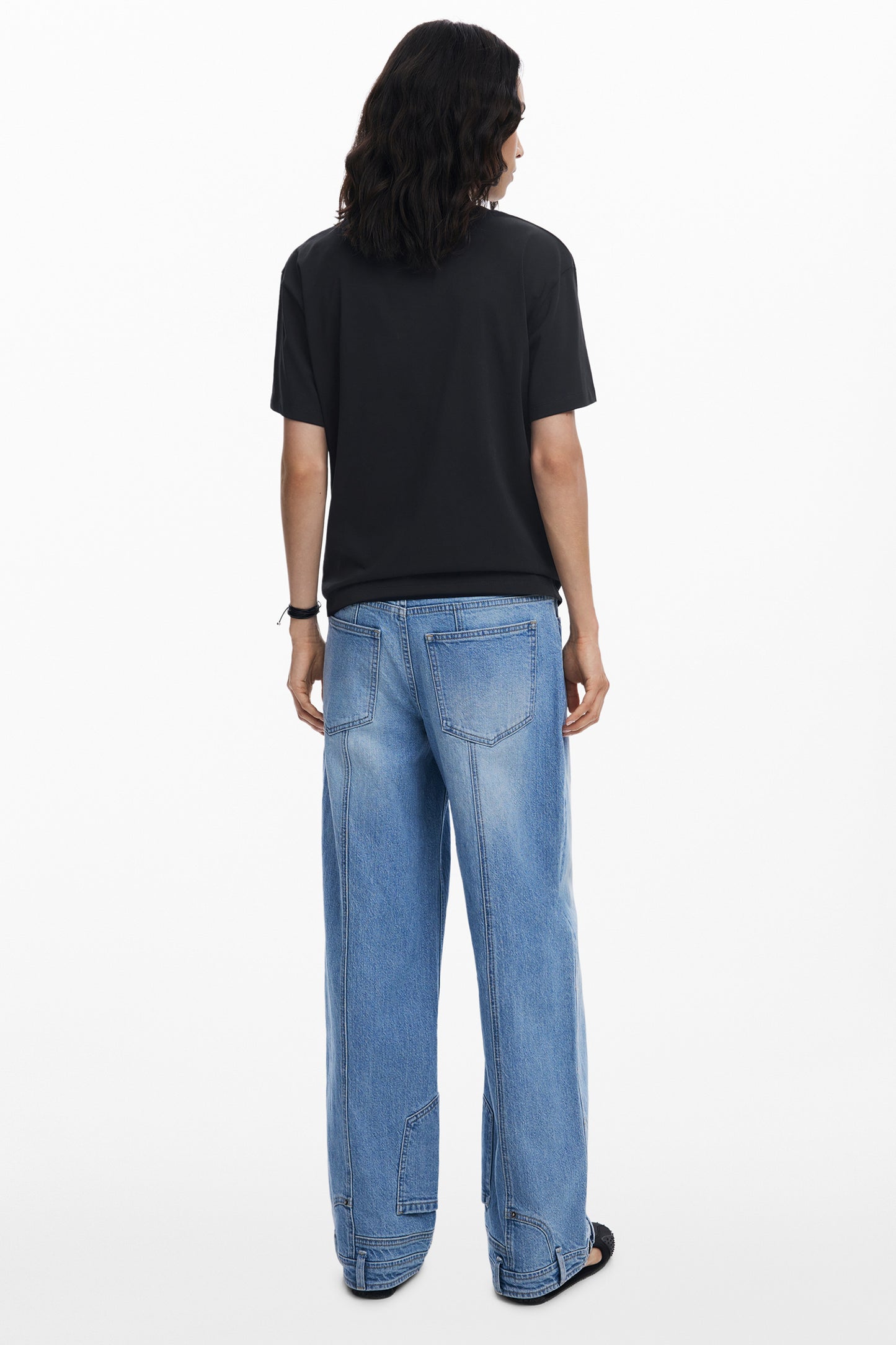 DESIGUAL WOMEN'S SHORT-SLEEVE T-SHIRT BLACK-1