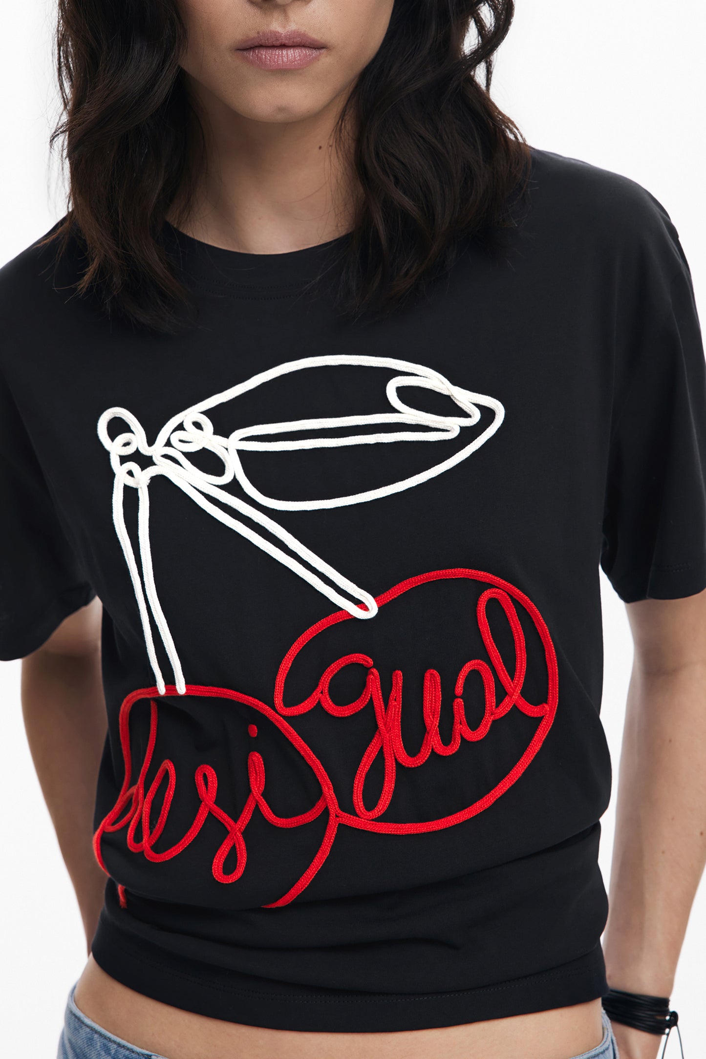 DESIGUAL WOMEN'S SHORT-SLEEVE T-SHIRT BLACK-2